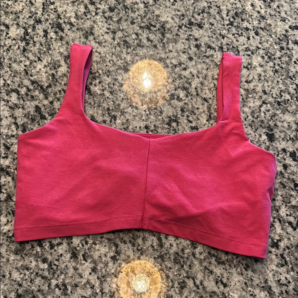 Beyond Yoga Pink/red Bra Top